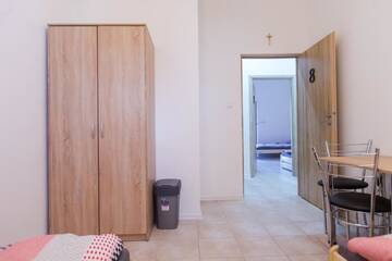 Фото номера Двухместный номер эконом-класса с 2 отдельными кроватями Хостелы Pod skrzydłami 24 г. Baniocha 17
